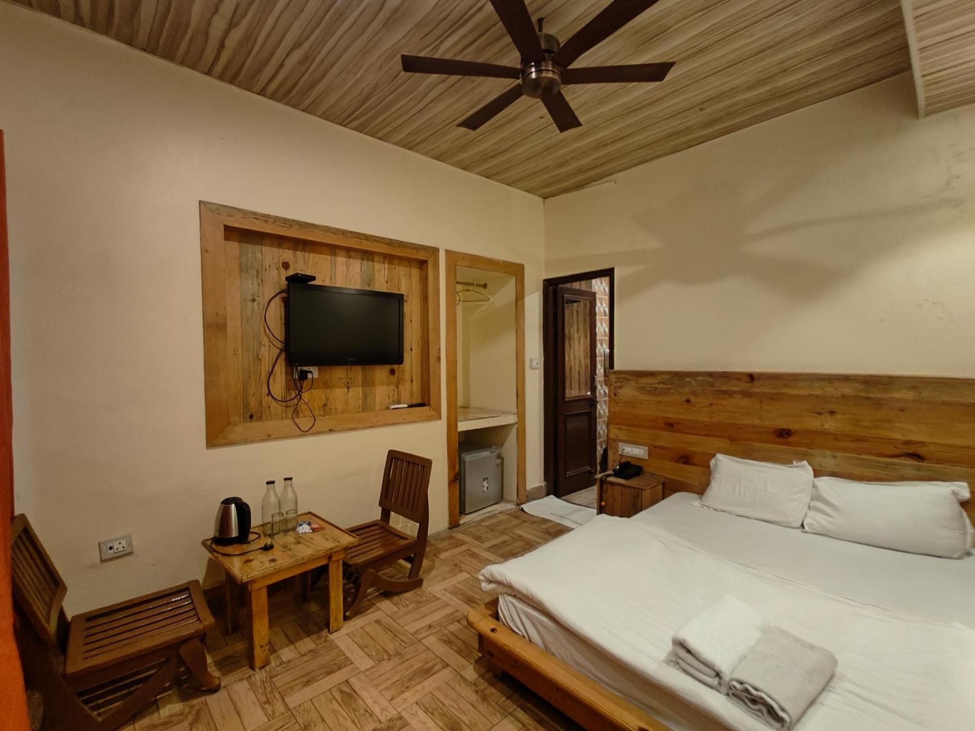 Queen Room